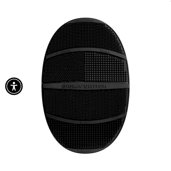 SIGMA® SWITCH Instant Shade Remover - Picture 2 of 7